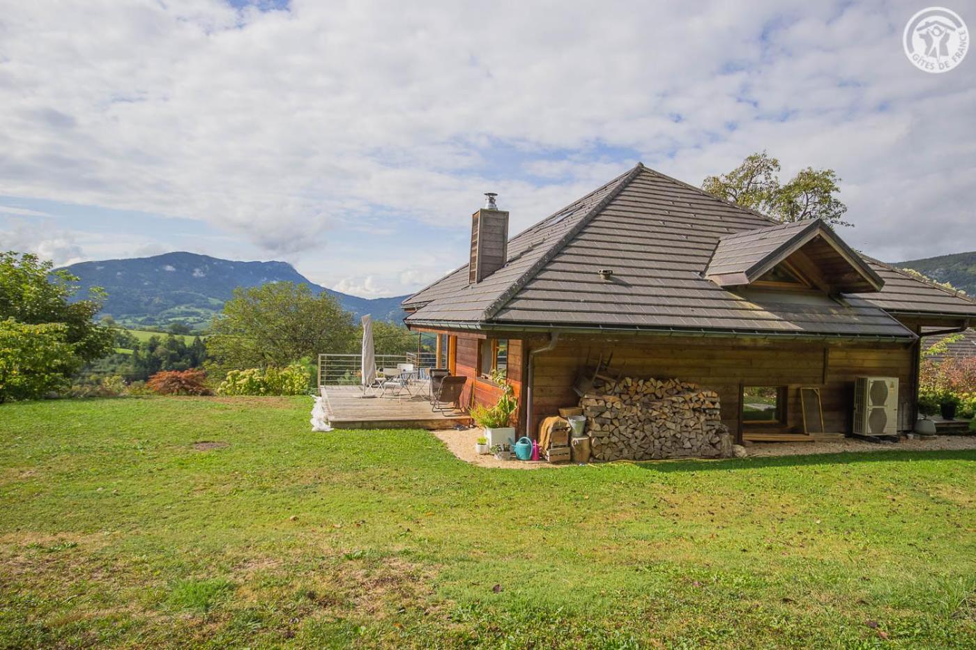 Les Perrelles Bed & Breakfast Bellecombe-en-Beauges ภายนอก รูปภาพ