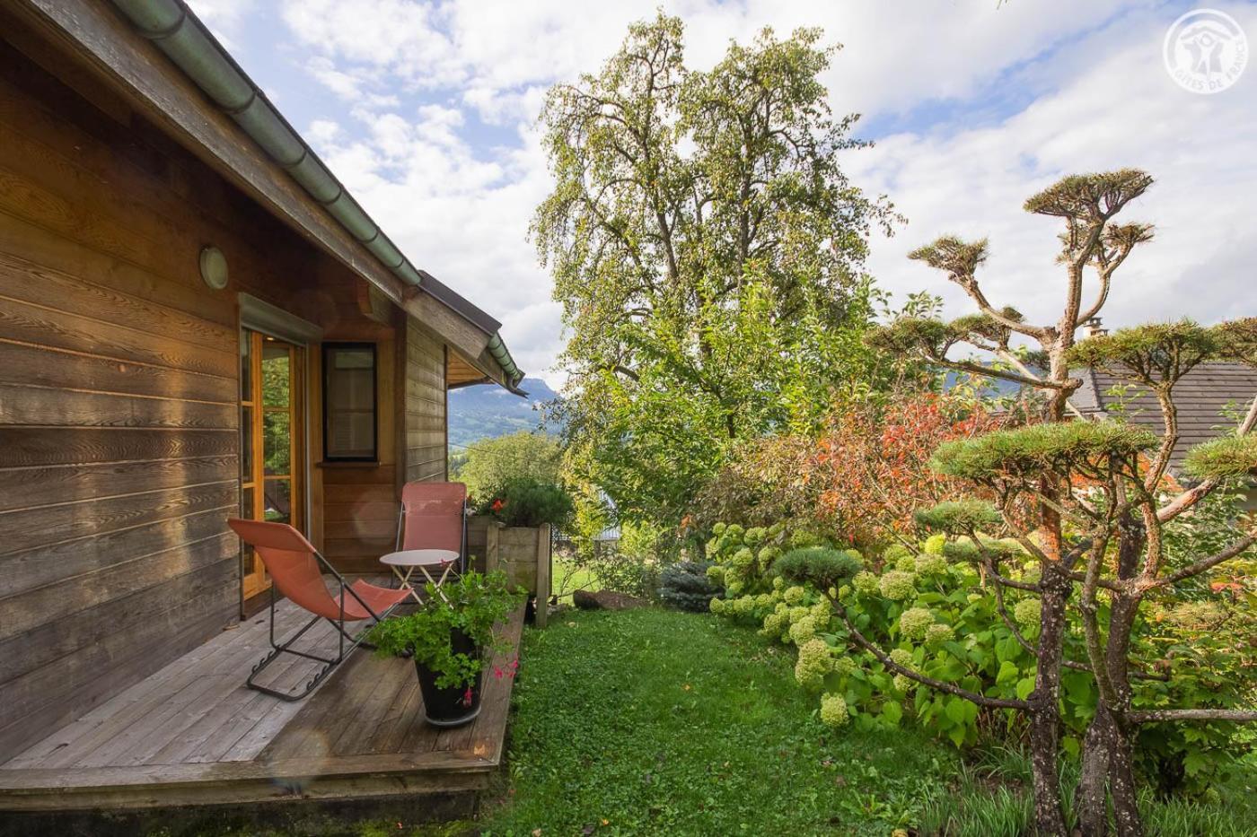 Les Perrelles Bed & Breakfast Bellecombe-en-Beauges ภายนอก รูปภาพ
