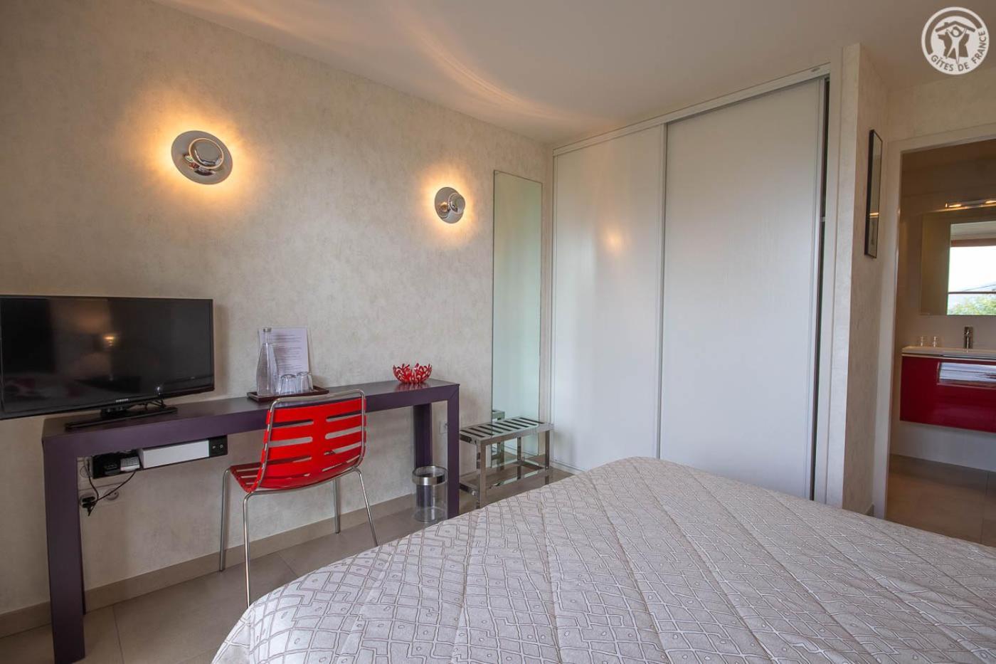 Les Perrelles Bed & Breakfast Bellecombe-en-Beauges ภายนอก รูปภาพ