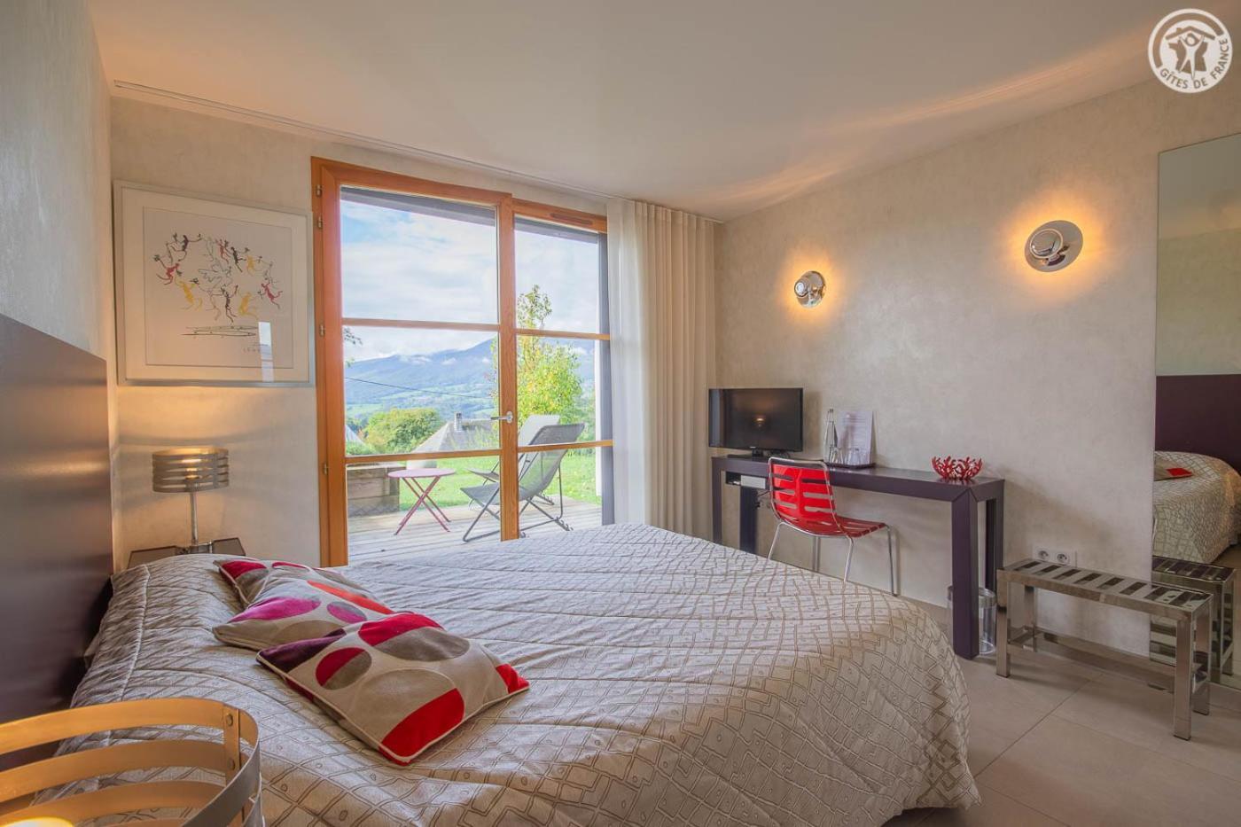 Les Perrelles Bed & Breakfast Bellecombe-en-Beauges ภายนอก รูปภาพ